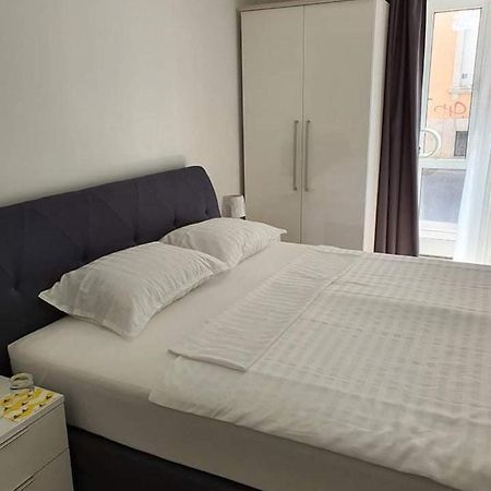 Appartement Aldi 3 à Pula Extérieur photo