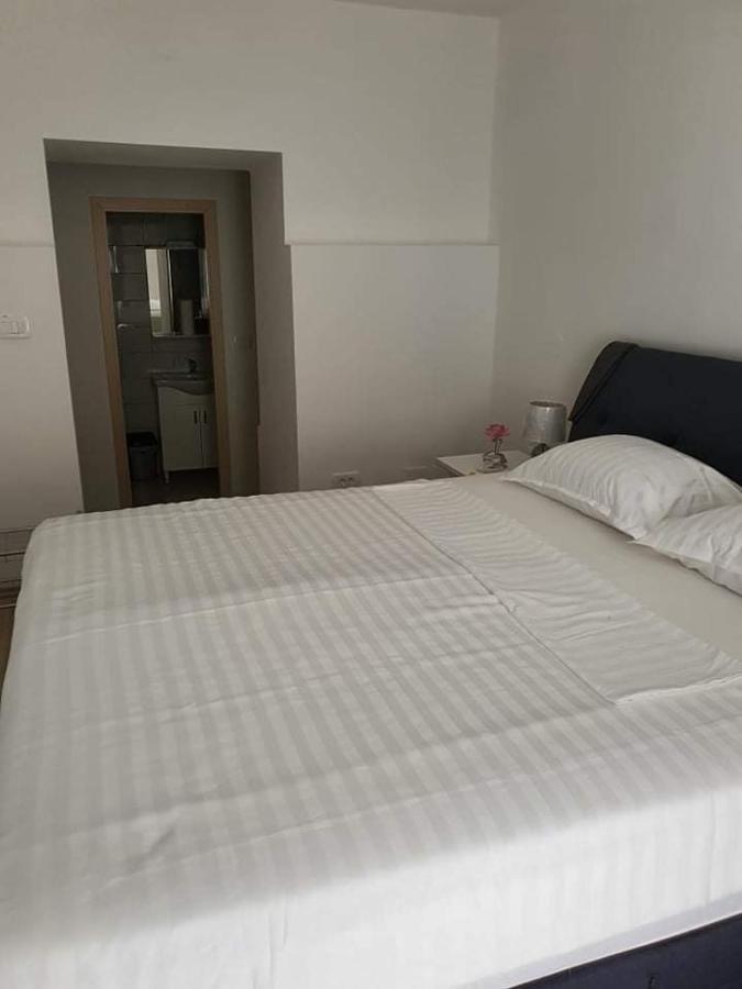 Appartement Aldi 3 à Pula Extérieur photo